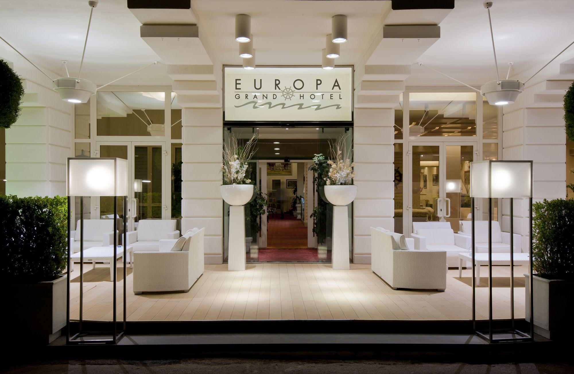 ليريسي Europa Grand Hotel المظهر الخارجي الصورة